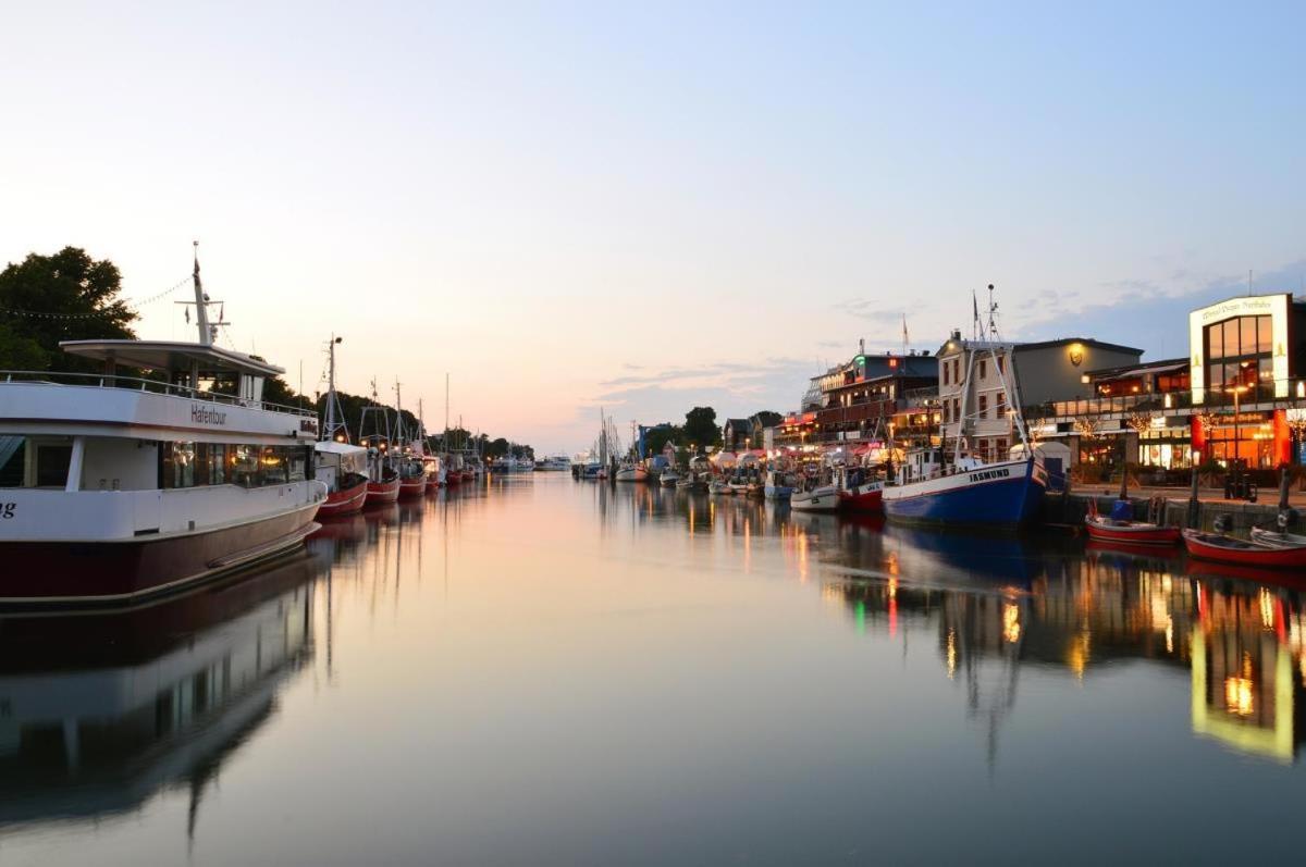 Haus Drei Schwestern, Traumzeit Rostock Bagian luar foto